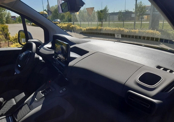 Peugeot Rifter cena 151300 przebieg: 1, rok produkcji 2024 z Legnica małe 277